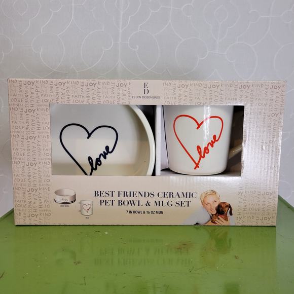 Amazon.com: Royal Doulton Ellen Degeneres Gift Set 40027943  ED Ellen DeGeneres Best Friends Ceramics Pet Bowl & Mug Set White Red NEW